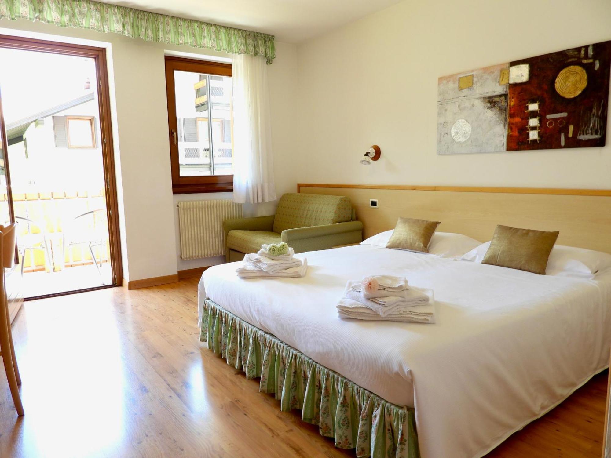 Hotel Garni Maffei Pinzolo Luaran gambar