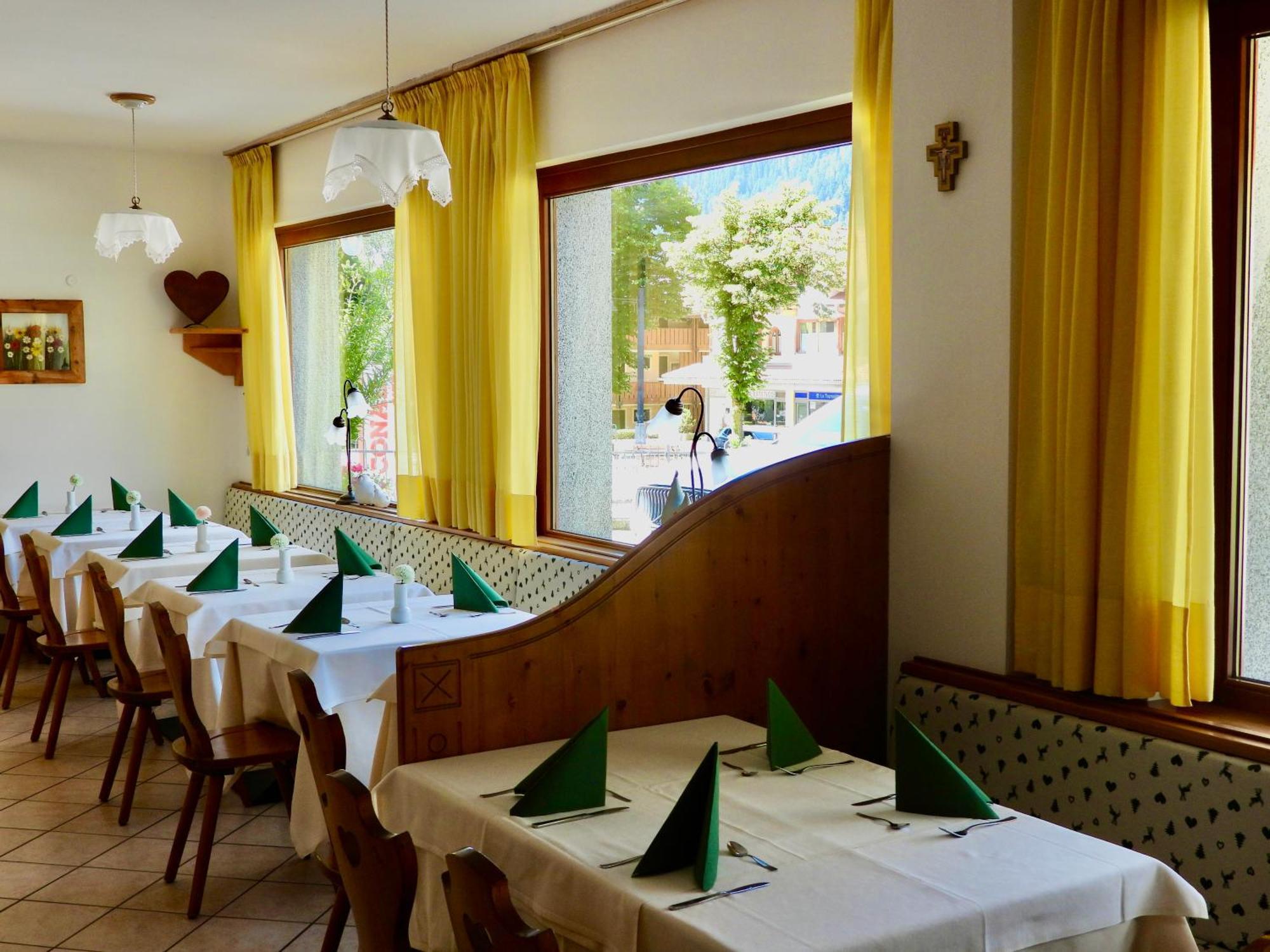 Hotel Garni Maffei Pinzolo Luaran gambar