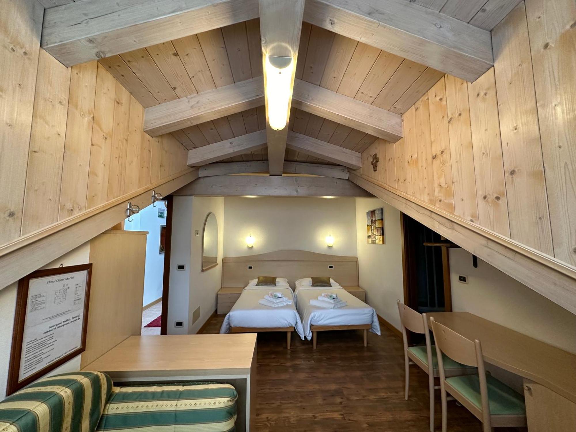 Hotel Garni Maffei Pinzolo Luaran gambar